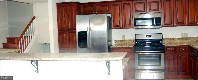 3917 Rayton Road Randallstown, MD 21133 - Photo 3 of 19 Kitchen