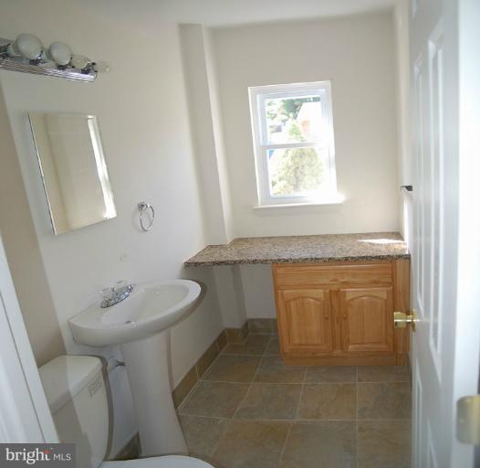 3917 Rayton Road Randallstown, MD 21133 - Photo 4 of 19 Bath