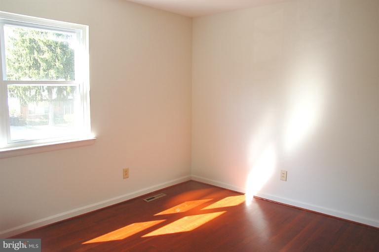 3917 Rayton Road Randallstown, MD 21133 - Photo 6 of 19 Bedroom