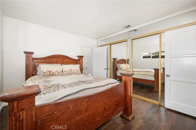 $1,149,500 | 3120 San Anseline Avenue, Long Beach, CA 90808