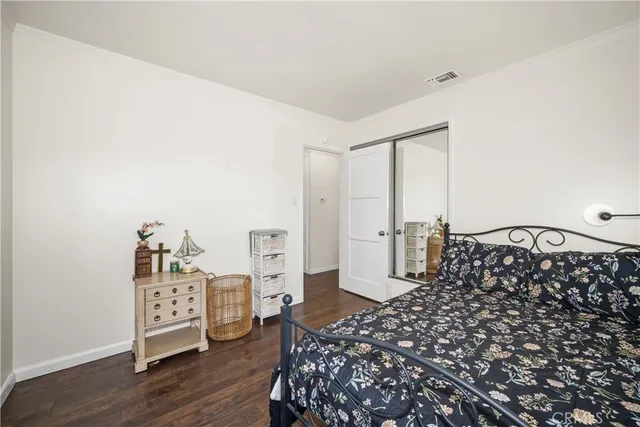 $1,149,500 | 3120 San Anseline Avenue, Long Beach, CA 90808