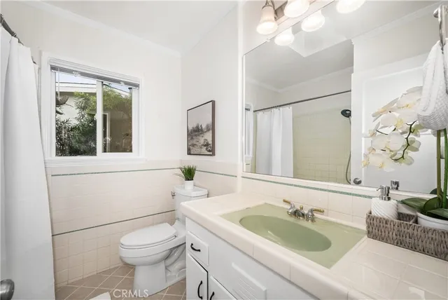 $1,149,500 | 3120 San Anseline Avenue, Long Beach, CA 90808