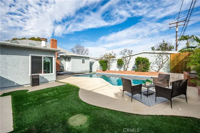 $1,149,500 | 3120 San Anseline Avenue, Long Beach, CA 90808