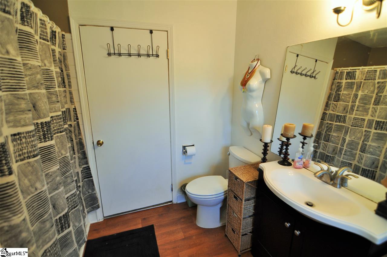 104 Parkins Mill Road Greenville, SC 29607 - Photo 15 of 17