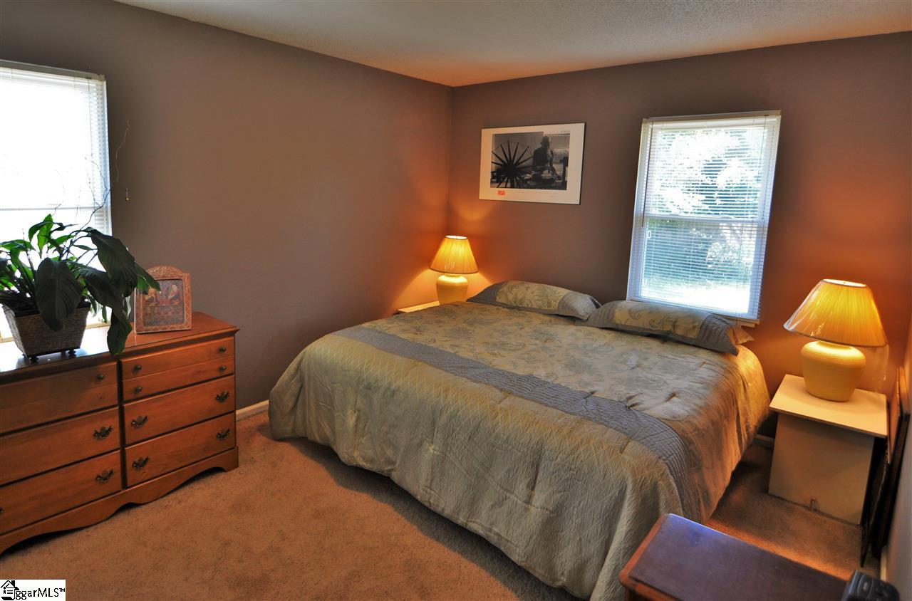 104 Parkins Mill Road Greenville, SC 29607 - Photo 8 of 17