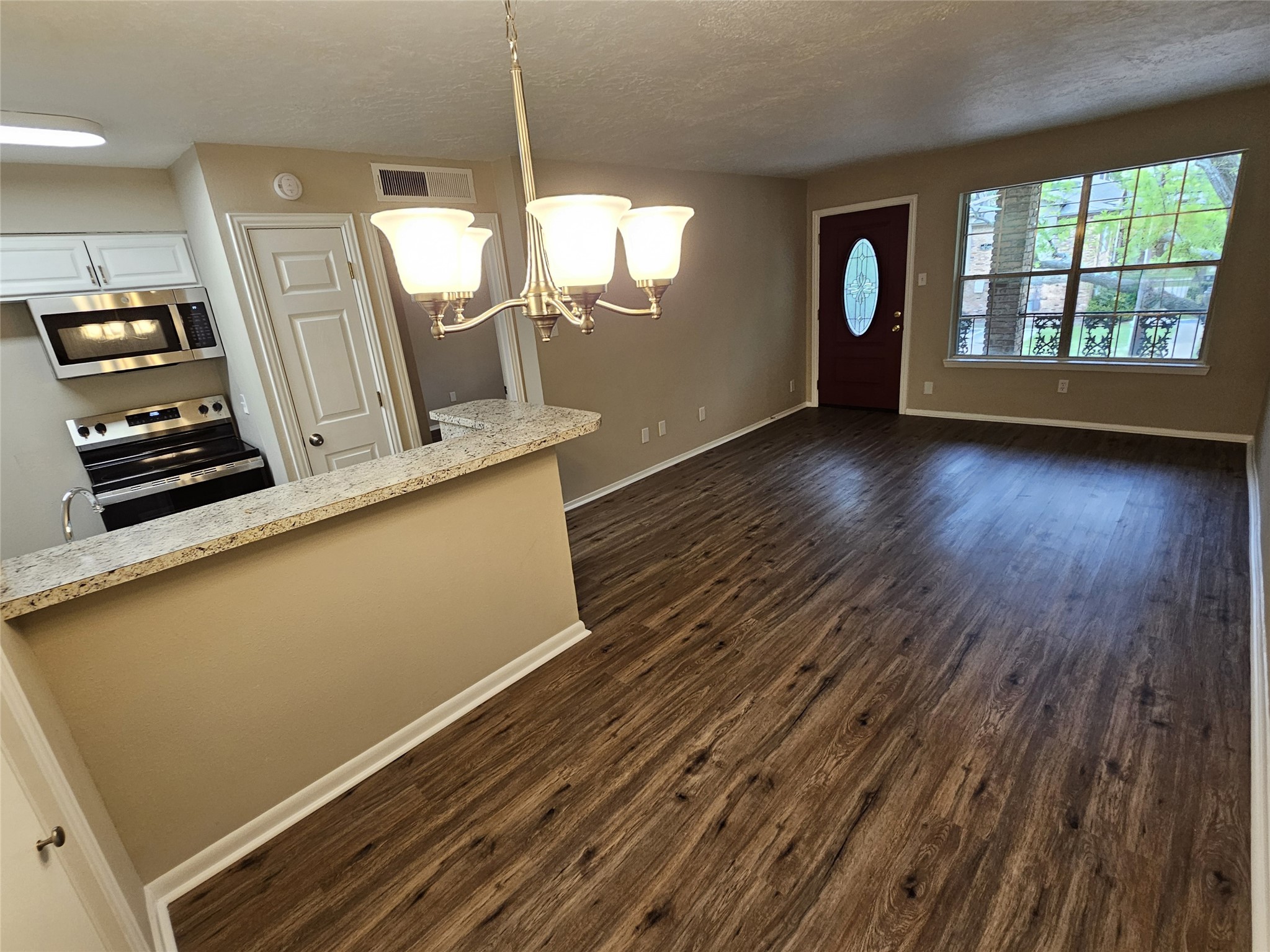 3224 Timmons Lane, Unit 128 Houston, TX 77027 - Photo 1 of 34