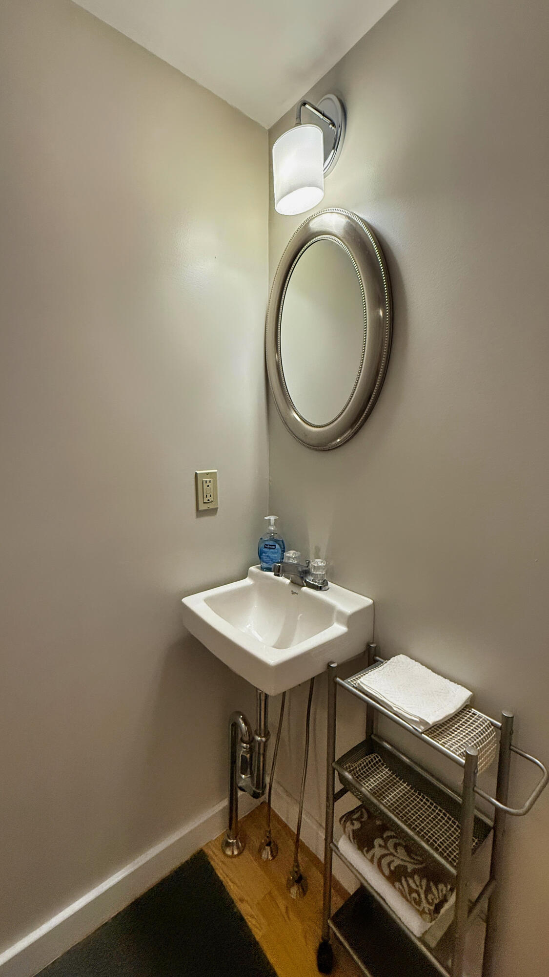 9 County Road Lubec, ME 04652 - Photo 16 of 37 Half Bath