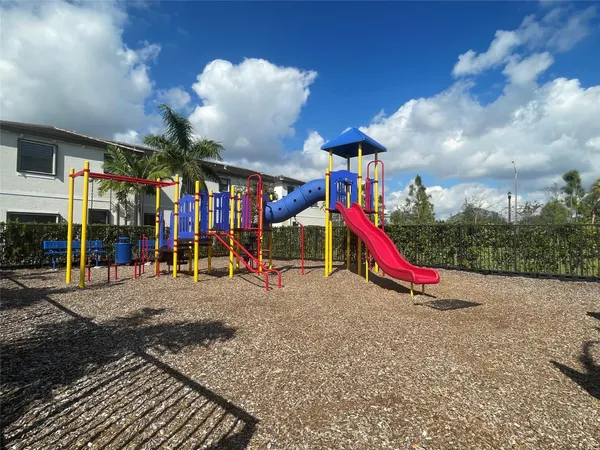 $3,400 | 4678 Santa Cruz Way, Davie, FL 33314
