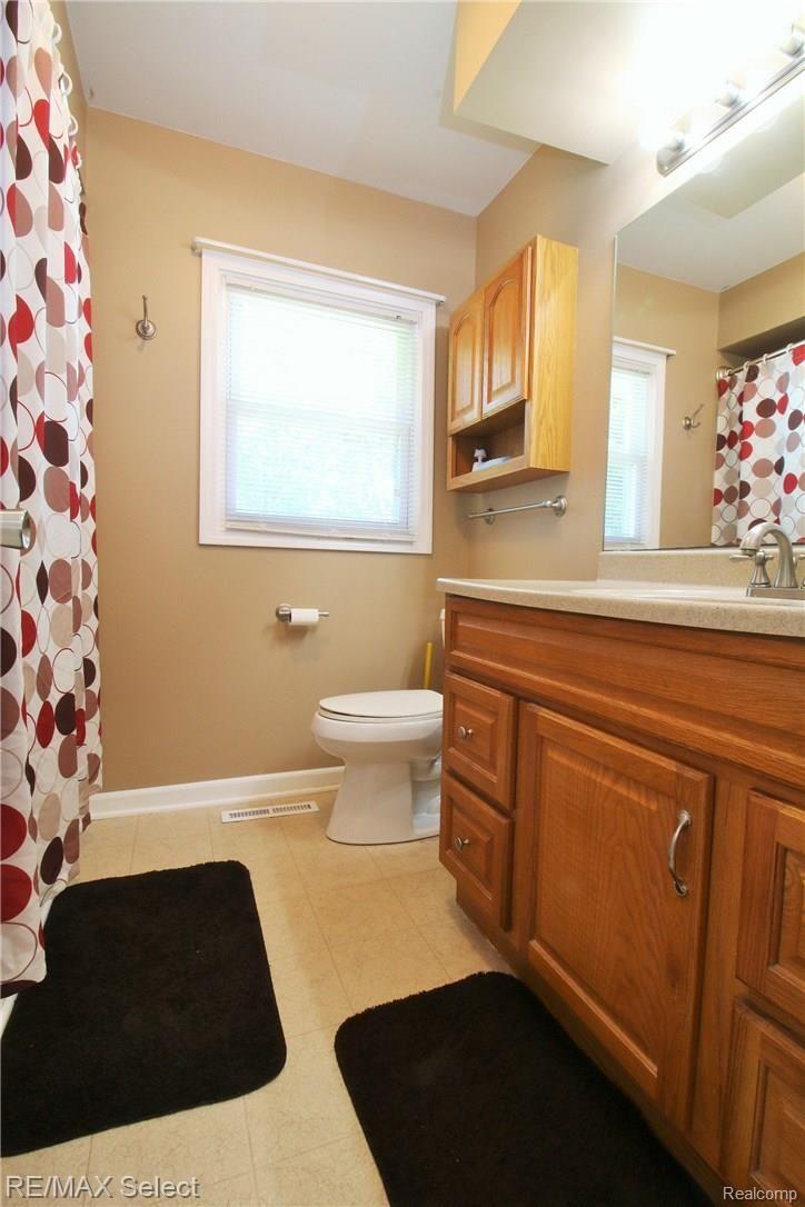 1480 West Judd Road Flint, MI 48507 - Photo 18 of 26 IMG_1379 (2).JPG