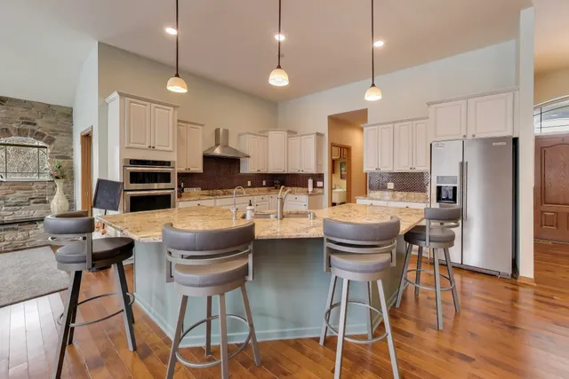 $765,000 | 23612 113th Street, Salem Lakes, WI 53179