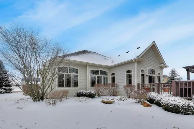 $765,000 | 23612 113th Street, Salem Lakes, WI 53179