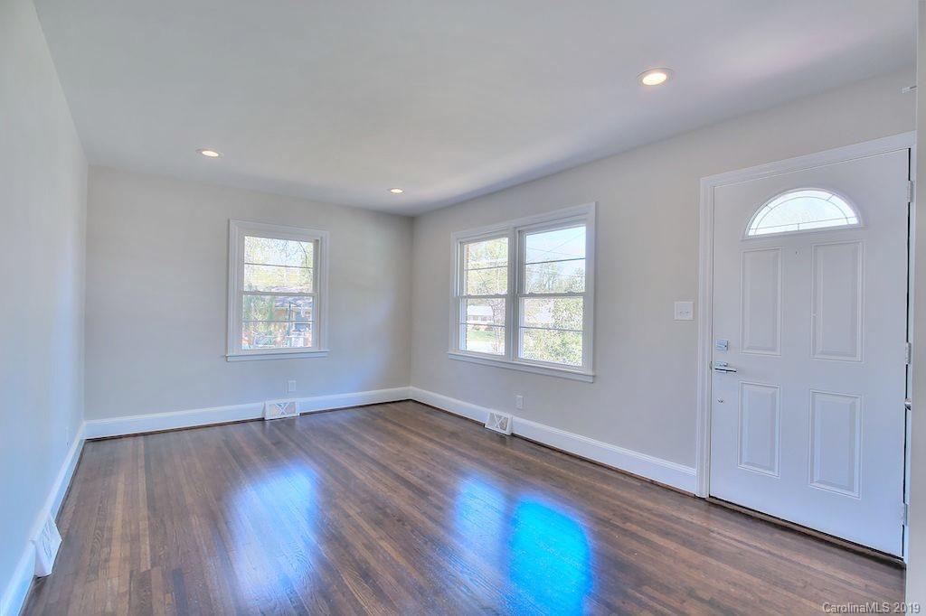 3810 Colebrook Road Charlotte, NC 28215 - Photo 4 of 22 Gallery Image 4