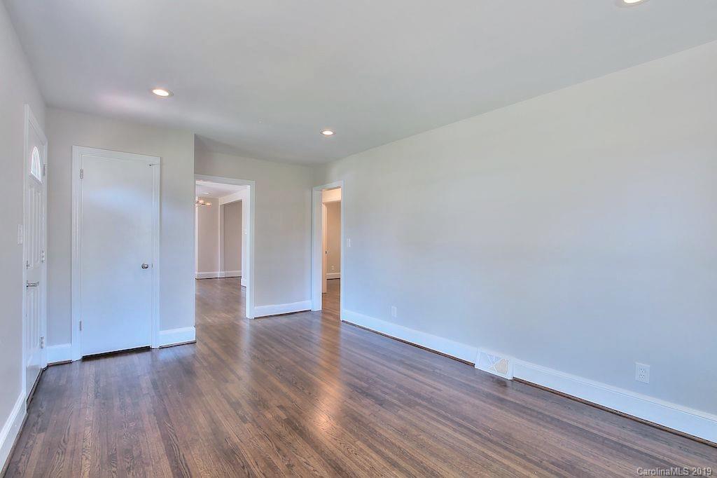 3810 Colebrook Road Charlotte, NC 28215 - Photo 5 of 22 Gallery Image 5