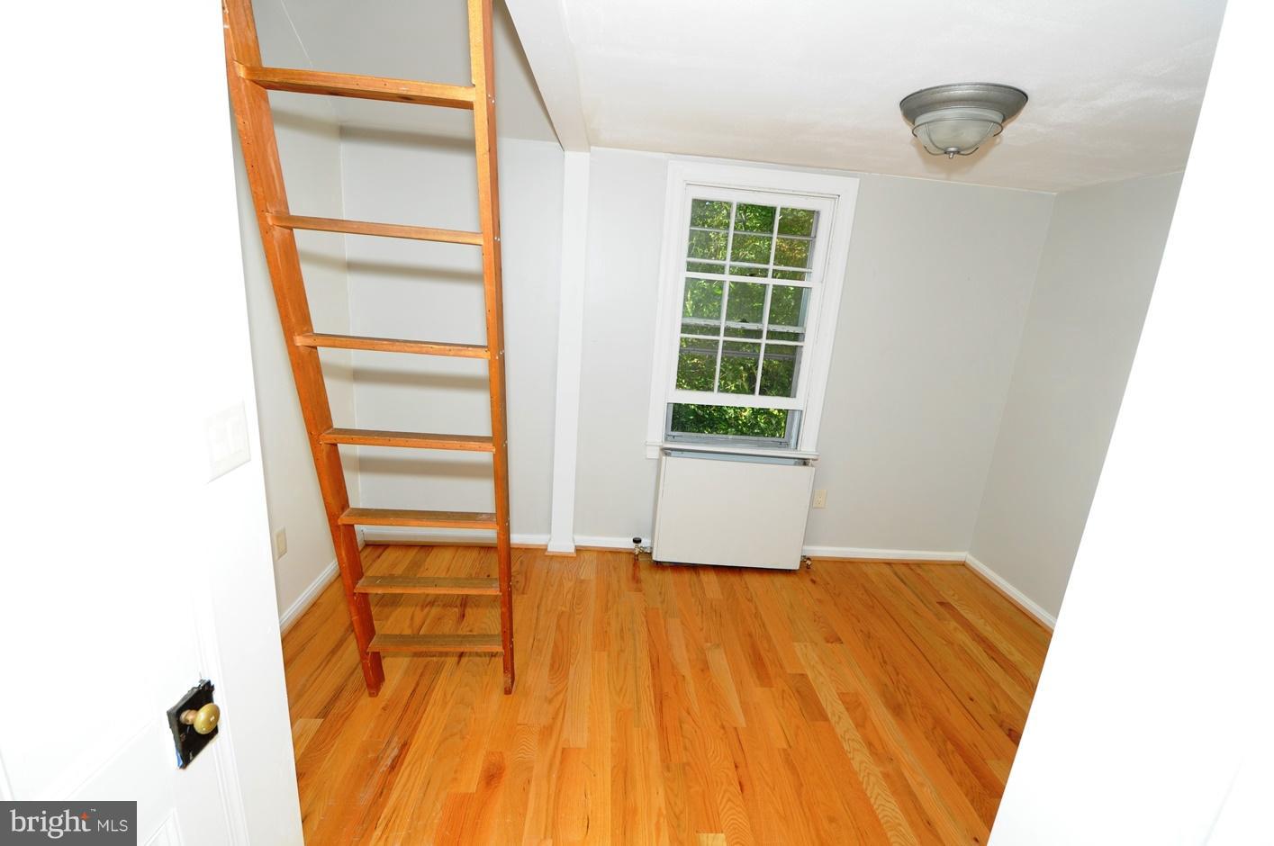 710 Bosley Road Cockeysville, MD 21030 - Photo 19 of 30 Bedroom