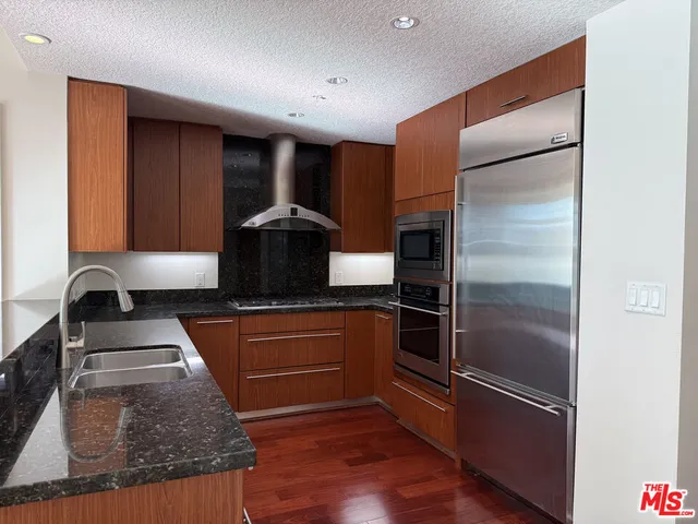 $5,300 | 3141 Michelson Drive, Unit 1506, Irvine, CA 92612