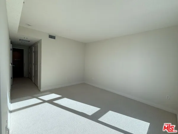 $5,300 | 3141 Michelson Drive, Unit 1506, Irvine, CA 92612