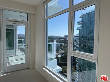 $5,300 | 3141 Michelson Drive, Unit 1506, Irvine, CA 92612