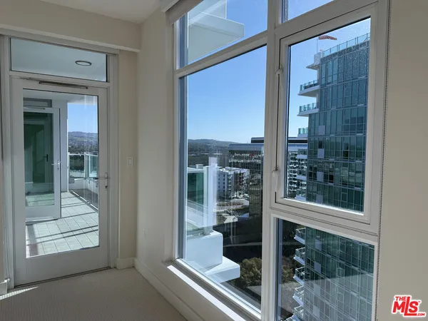 $5,300 | 3141 Michelson Drive, Unit 1506, Irvine, CA 92612