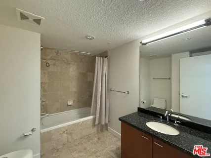 $5,300 | 3141 Michelson Drive, Unit 1506, Irvine, CA 92612