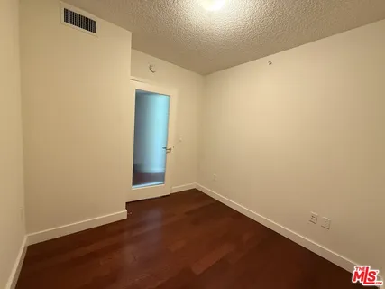 $5,300 | 3141 Michelson Drive, Unit 1506, Irvine, CA 92612