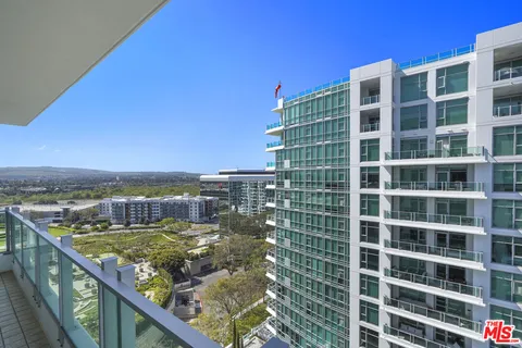 $5,300 | 3141 Michelson Drive, Unit 1506, Irvine, CA 92612