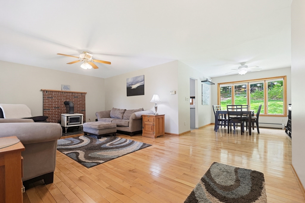 459 Millers Falls Road Northfield, MA 01360 - Photo 4 of 34