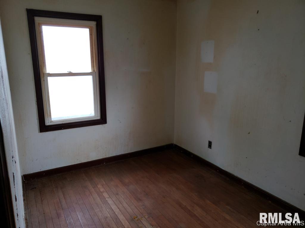2032 North 19th Street Springfield, IL 62702 - Photo 12 of 14