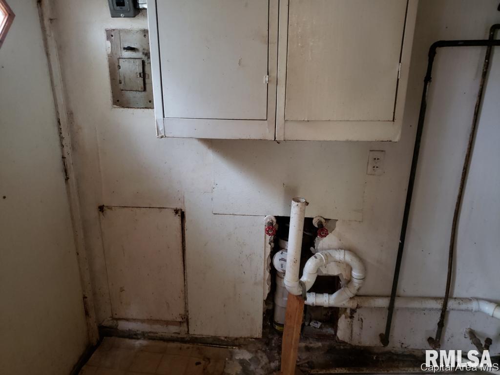 2032 North 19th Street Springfield, IL 62702 - Photo 5 of 14