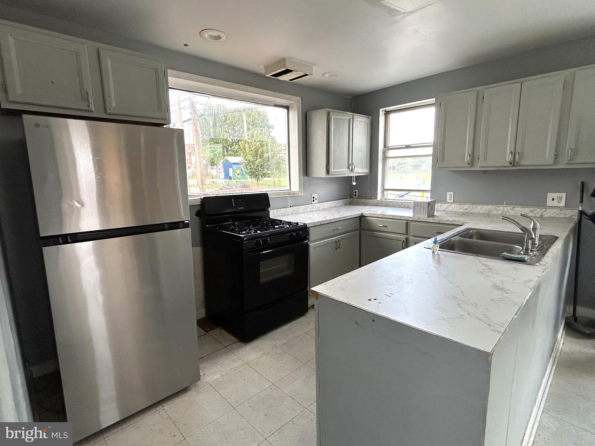 7101 Seaford Road Upper Darby, PA 19082 - Photo 10 of 18 Gallery Image 10