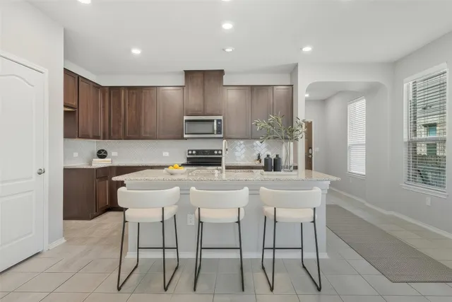 $425,000 | 112 Kulmbacher Drive, Austin, TX 78728