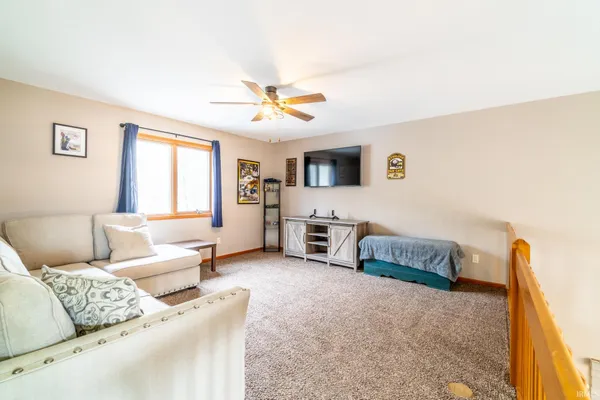 $309,900 | 4015 Woodfield Run, New Haven, IN 46806