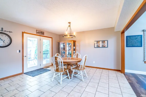 $309,900 | 4015 Woodfield Run, New Haven, IN 46806