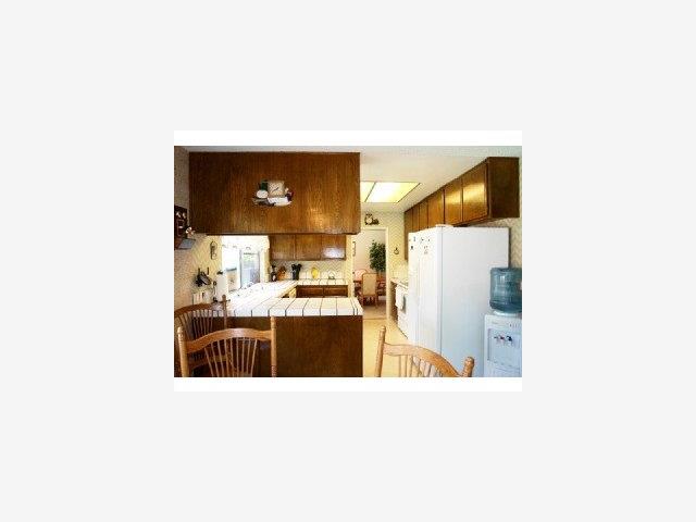 755 West 9th Street Gilroy, CA 95020 - Photo 7 of 9