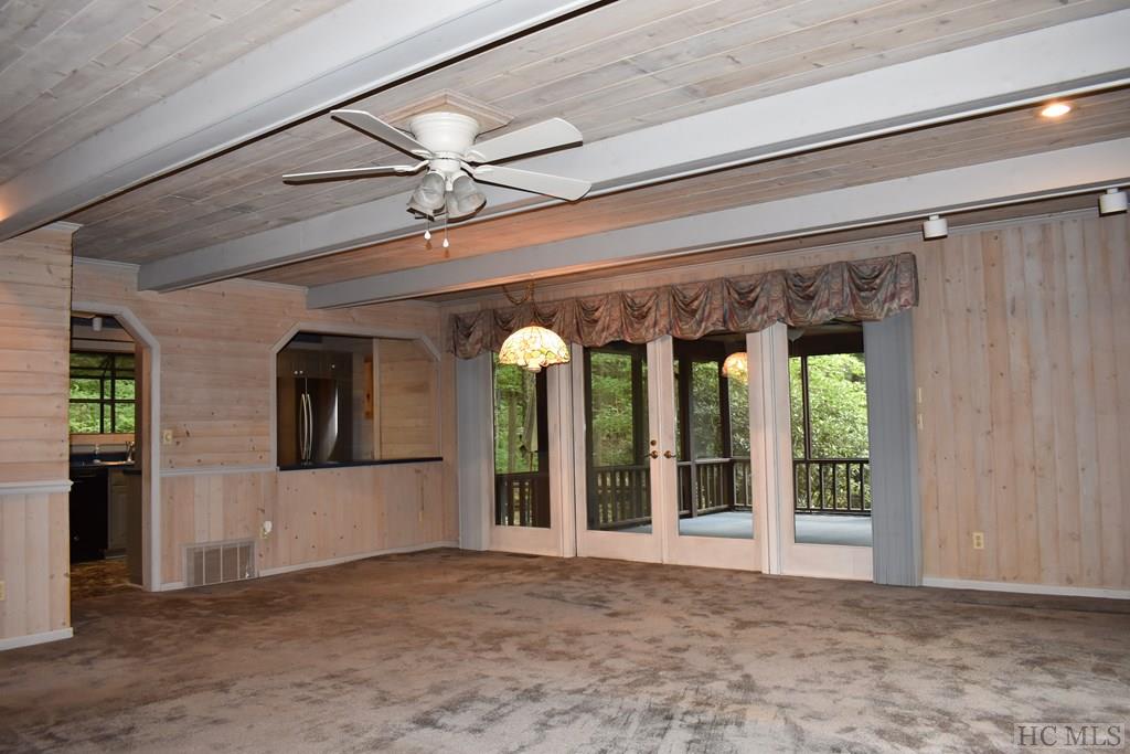 548-572 Holt Road Highlands, NC 28741 - Photo 20 of 24 Gallery Image 20