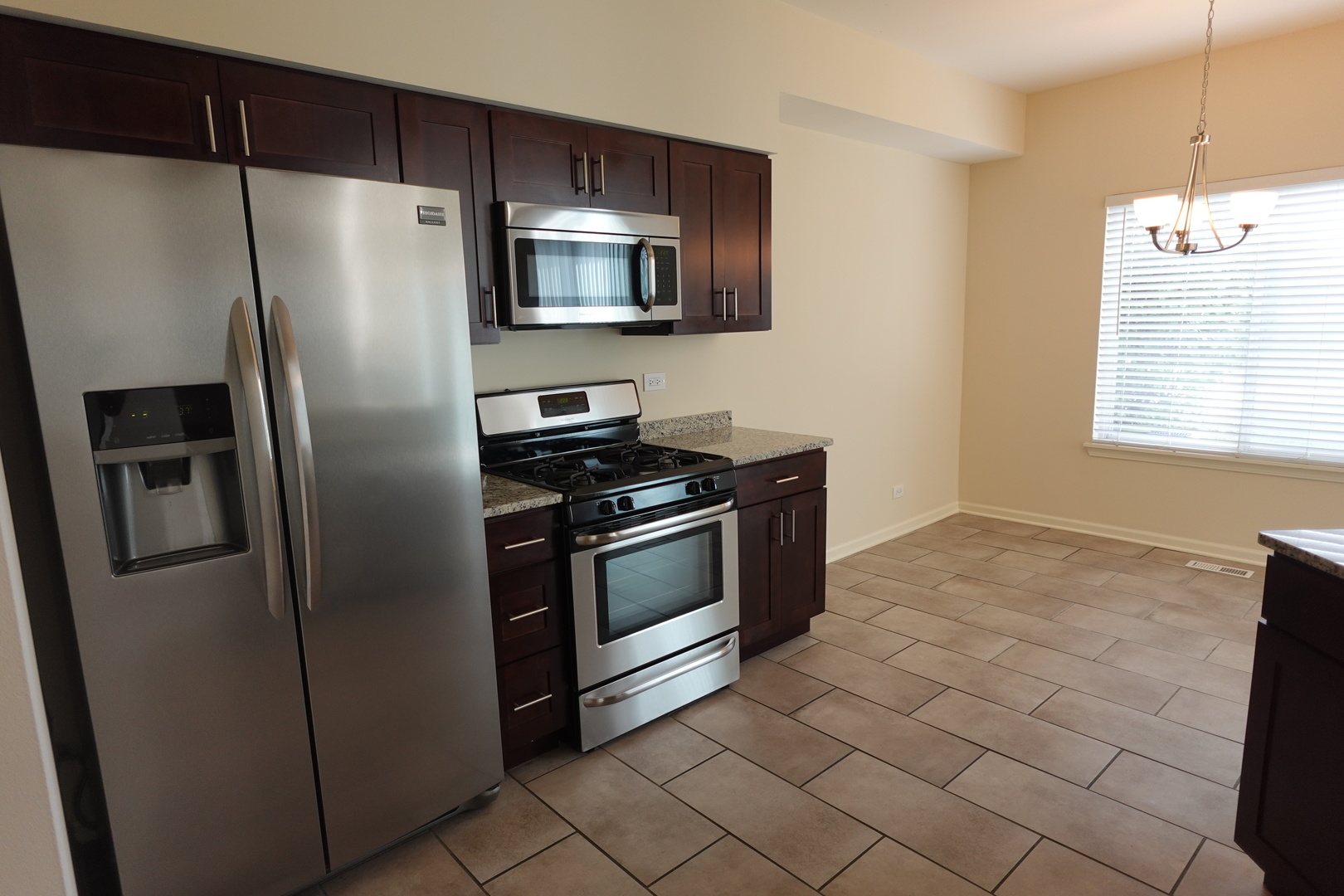 1709 Spaulding Road Bartlett, IL 60103 - Photo 11 of 27