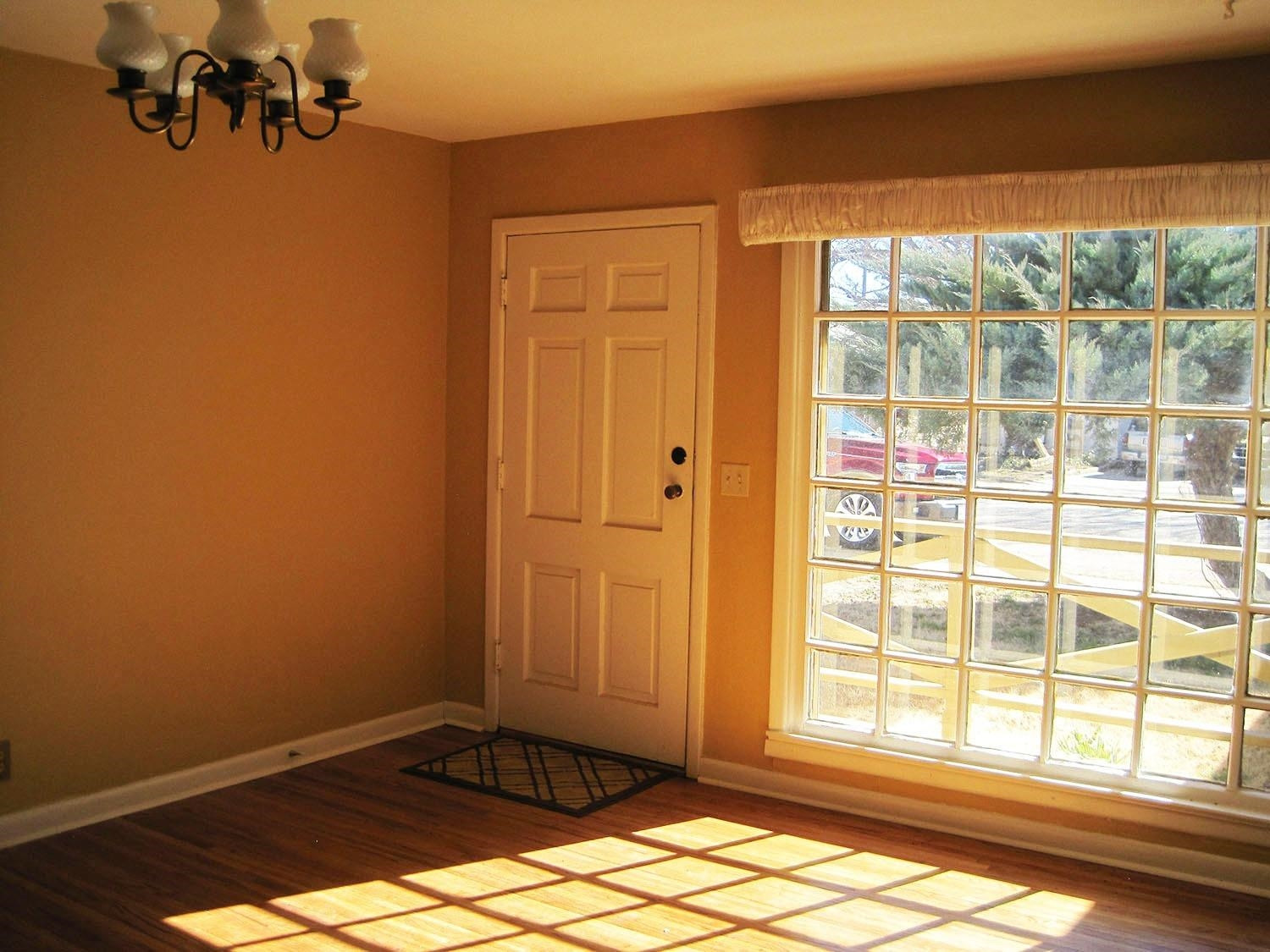 1500 7th Street Ralls, TX 79357 - Photo 3 of 10 a view of an empty room with a window