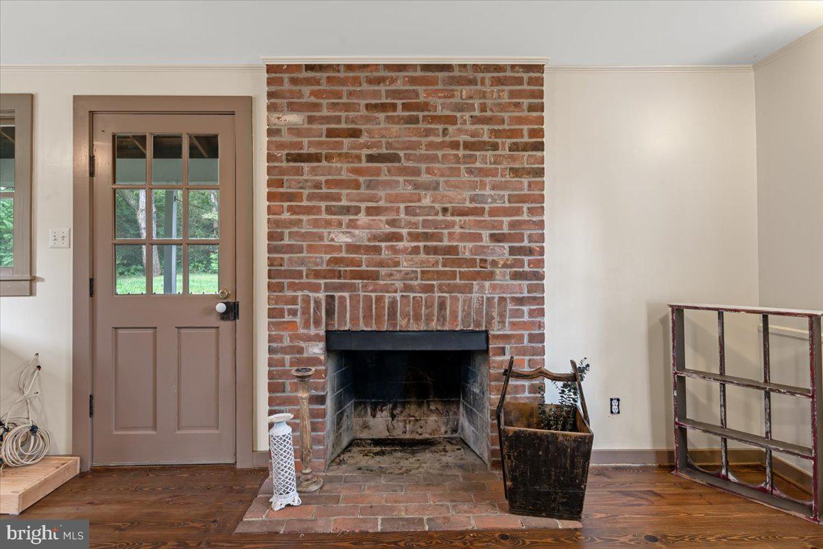 22 Main Street Round Hill, VA 20141 - Photo 18 of 56