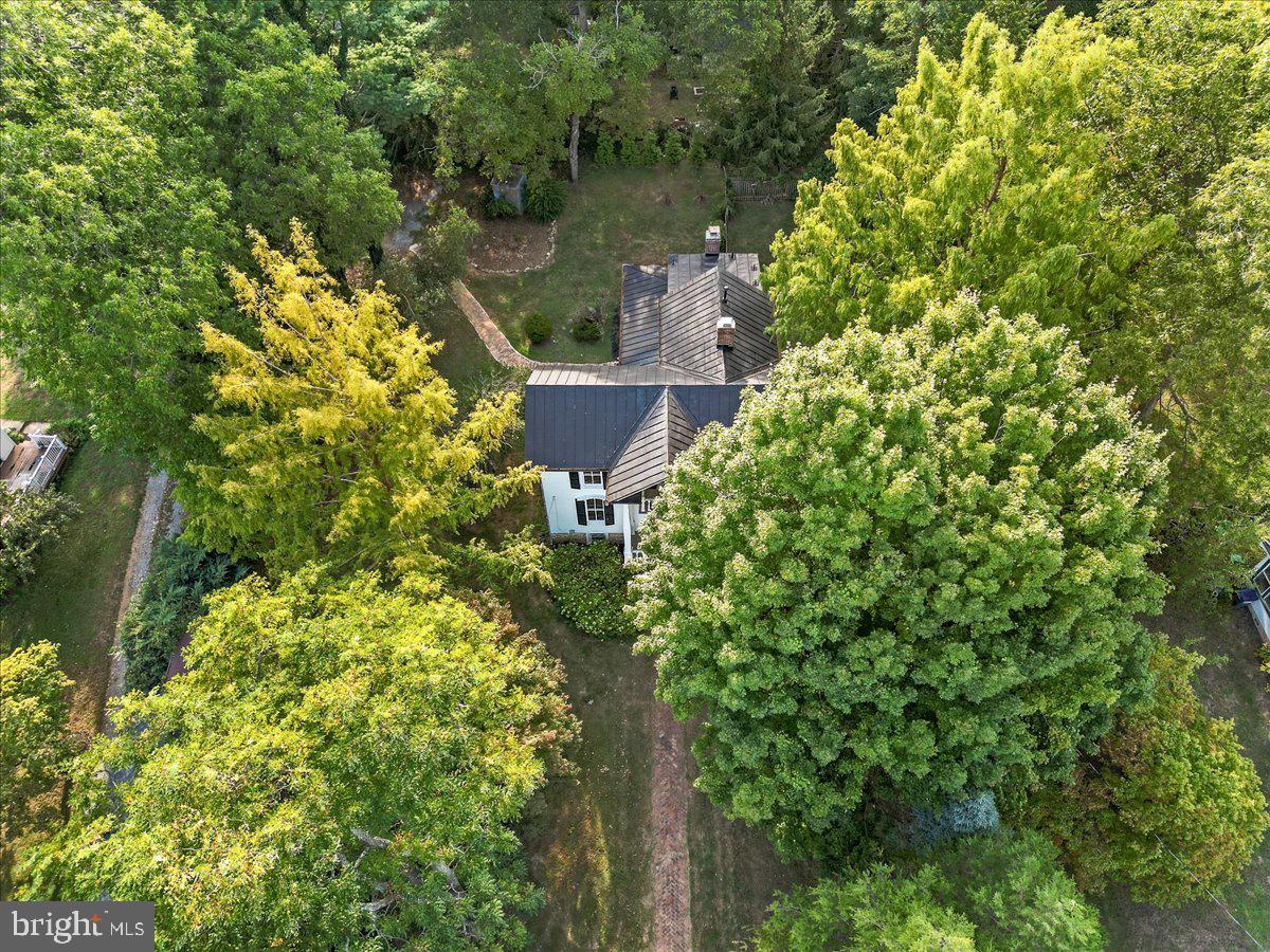 22 Main Street Round Hill, VA 20141 - Photo 2 of 56