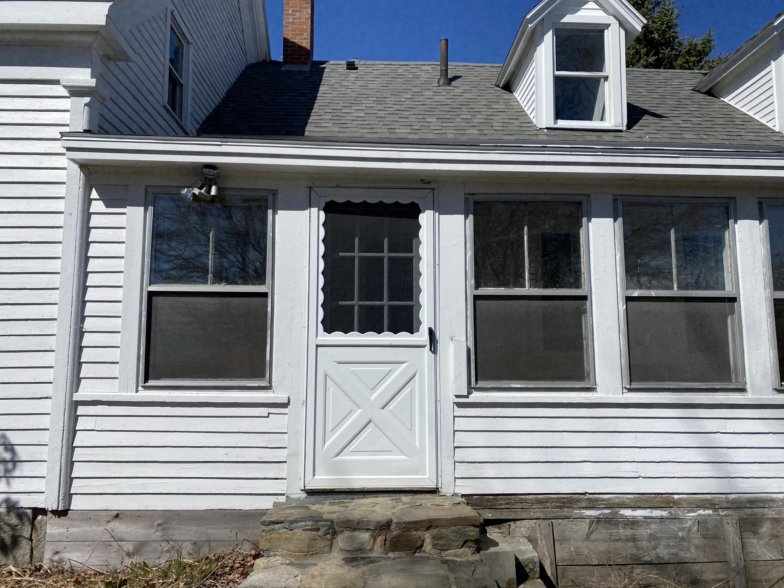338 Bremen Road Waldoboro, ME 04572 - Photo 4 of 47 IMG_2304
