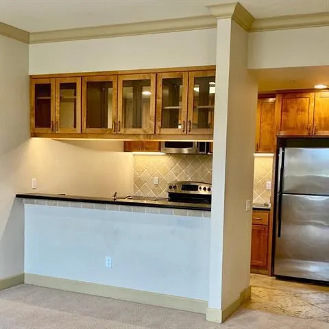 $3,200 | 520 North Santa Cruz Avenue, Unit 200, Los Gatos, CA 95030