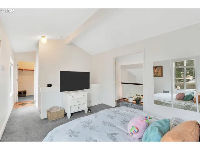 $337,000 | 11746 Southwest Boones Bend Drive, Beaverton, OR 97008