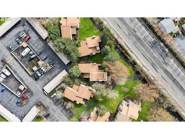 $337,000 | 11746 Southwest Boones Bend Drive, Beaverton, OR 97008