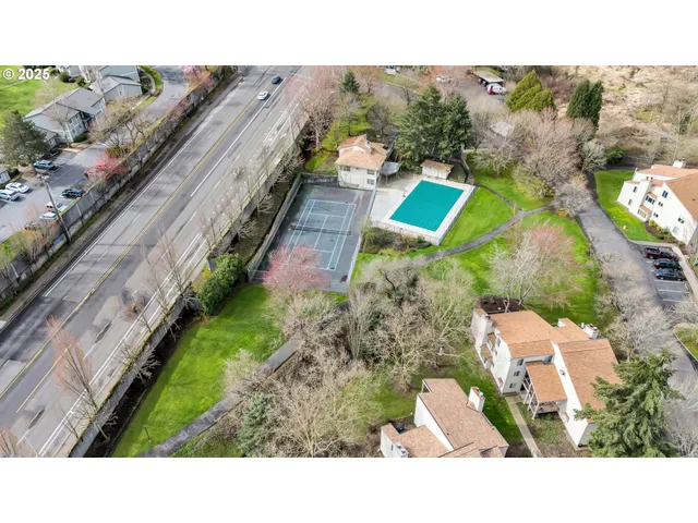 $337,000 | 11746 Southwest Boones Bend Drive, Beaverton, OR 97008