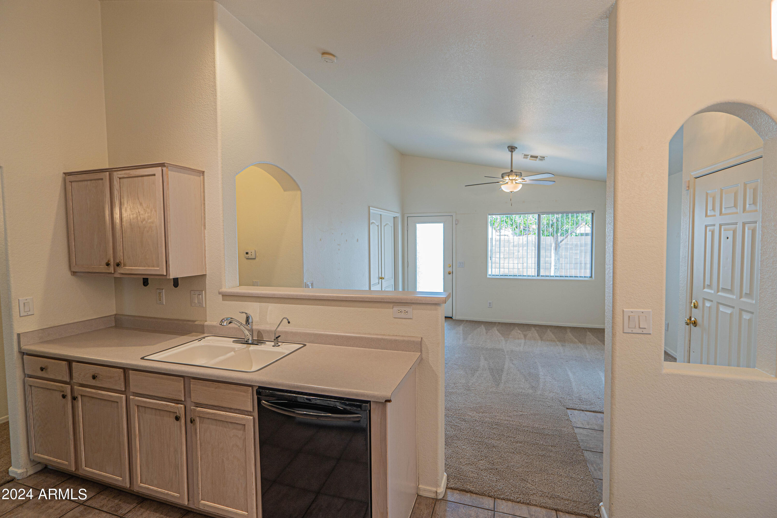 1729 East Del Rio Street Gilbert, AZ 85295 - Photo 6 of 19 a bathroom with a double vanity sink and a mirror