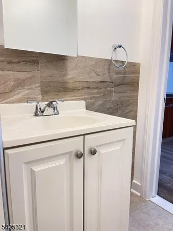 $3,150 | 3 Meadow Drive, Warren, NJ 07059