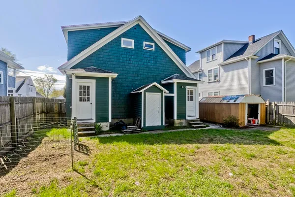 $399,900 | 32 Chateaugay Street, Chicopee, MA 01020