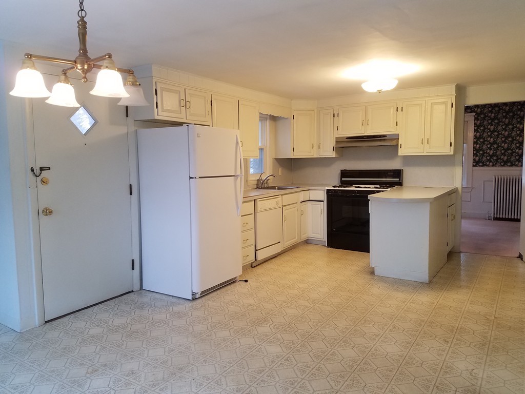 7 Bellaire Road Boston, MA 02132 - Photo 13 of 19 Gallery Image 13