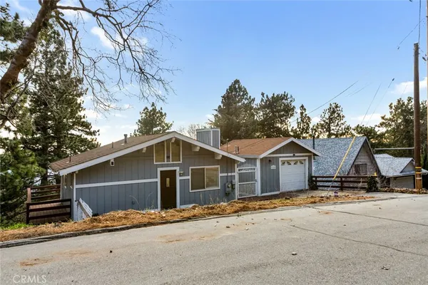 $470,000 | 31353 Marcella Drive, Running Springs, CA 92382