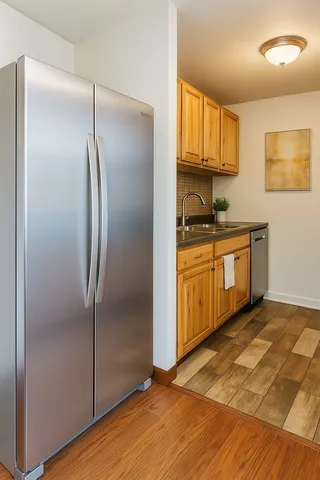 $164,900 | 14 B Kingery Quarter, Unit 207, Willowbrook, IL 60527