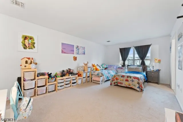 $429,200 | 168 Forest Drive, Piscataway, NJ 08854